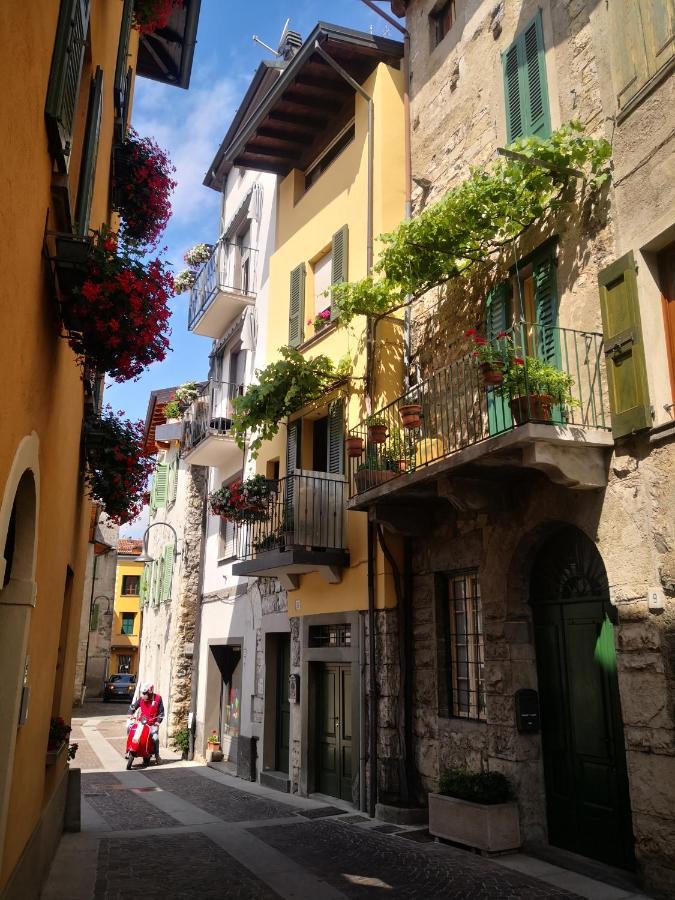 La Piazzetta Apartment Iseo Exterior photo